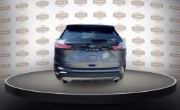 
										2023 Ford Edge Titanium Awd full									